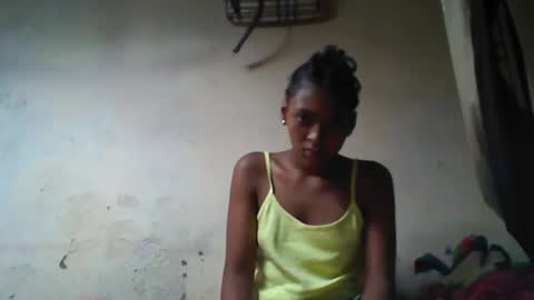 fazila online show from October 25, 1:52 pm