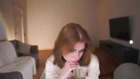 Daniela online show from May 25, 12:15 pm