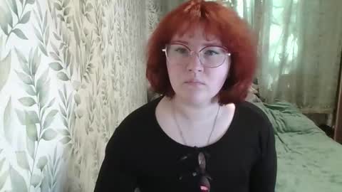 felicity_play online show from March 30, 6:02 am