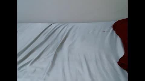 Snapshot of femaqueen chatting on October 30, 7:48 pm Navil online show from October 30, 7:48 pm