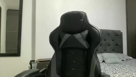 Fenix Golden17 ---- Every night after 2200 time Colombia online show from January 12, 4:40 am