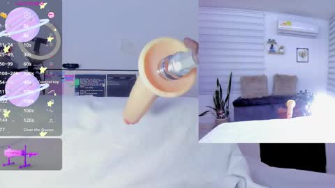 Luisa online show from February 24, 1:22 am