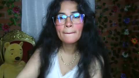 HAN ABRILNice to meet you please help me with a thumbs up it is important to me thank you online show from January 2, 12:02 am