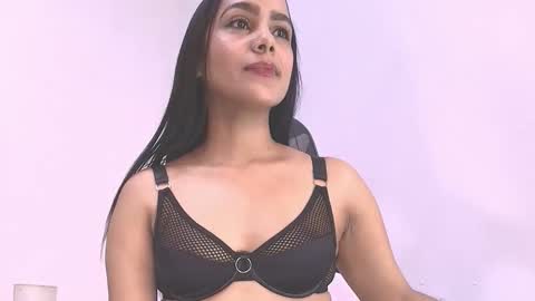 Fernandabrown s online show from April 2, 8:23 am