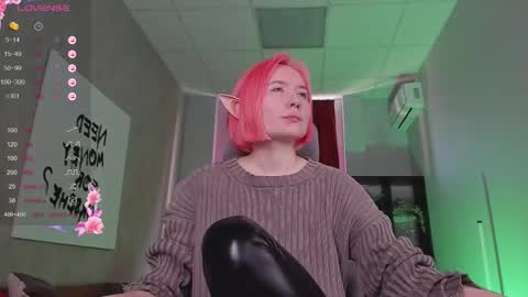 Rey online show from September 19, 12:15 pm