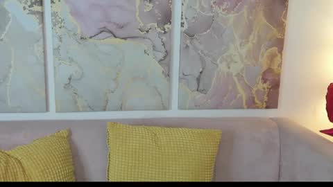 fiamoory online show from March 7, 8:54 am