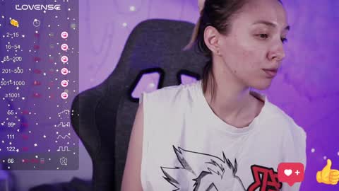 Snapshot of filipinaadams chatting on December 28, 8:05 am cap  online show from December 28, 8:05 am