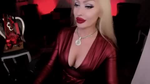 AlfaFemale online show from November 15, 3:40 am