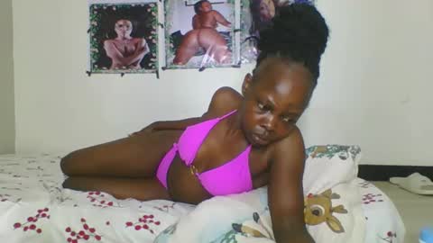 caro online show from September 18, 6:50 pm