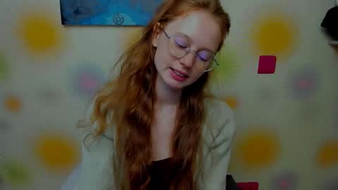 fire_luna online show from September 16, 5:26 am