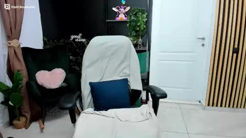 Kallisy online show from January 8, 2:04 am