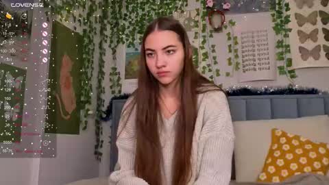 Ashle online show from December 15, 4:18 am