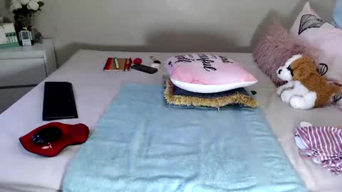 fitblair66_ online show from May 11, 2:45 pm