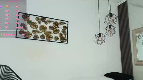 Snapshot of flavia_cruz chatting on October 8, 8:35 pm Flavia online show from October 8, 8:35 pm