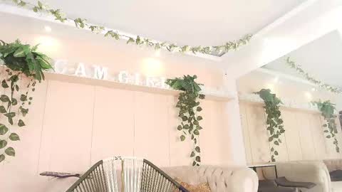 Snapshot of flavia_cruz chatting on September 24, 7:35 pm Flavia online show from September 24, 7:35 pm