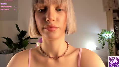 Selena online show from January 11, 2:49 am