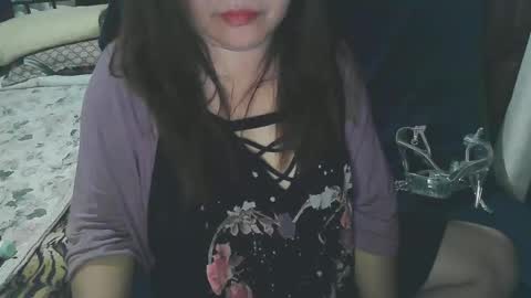 Snapshot of flirtymistressx chatting on January 31, 12:40 pm FlirtyMistressX online show from January 31, 12:40 pm