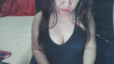 Snapshot of flirtymistressx chatting on December 7, 6:21 am FlirtyMistressX online show from December 7, 6:21 am