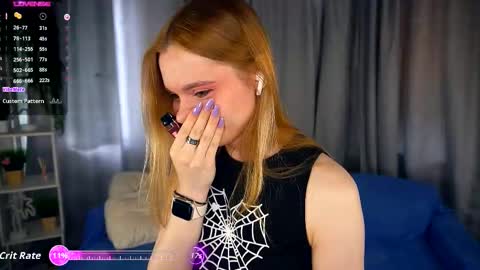 Snapshot of florencewilliam chatting on September 20, 6:34 am Miranda Day Edanight. online show from September 20, 6:34 am