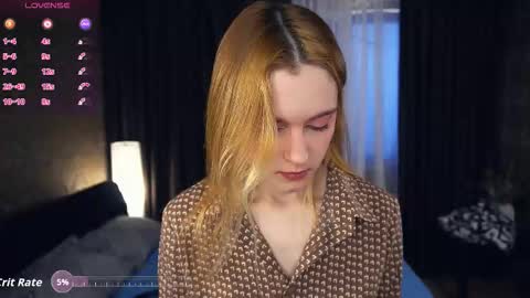 Snapshot of florencewilliam chatting on October 5, 5:34 am Miranda Day Edanight. online show from October 5, 5:34 am