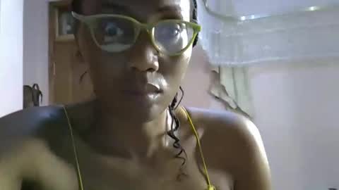 florish_ online show from September 28, 6:24 pm