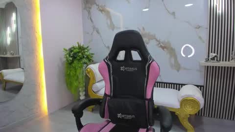 Snapshot of flower_dulce chatting on September 27, 1:51 pm Dulce online show from September 27, 1:51 pm