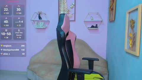 Snapshot of flower_dulce chatting on January 23, 10:33 pm Dulce online show from January 23, 10:33 pm