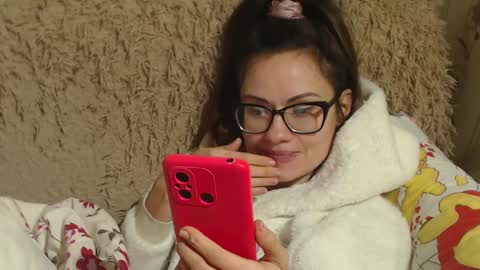 Snapshot of flowercandydoll13 chatting on February 9, 3:56 pm say meow and send tip online show from February 9, 3:56 pm