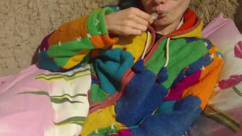 Snapshot of flowercandydoll13 chatting on December 6, 6:49 pm say meow and send tip online show from December 6, 6:49 pm