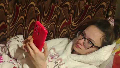 Snapshot of flowercandydoll13 chatting on February 27, 8:42 pm say meow and send tip online show from February 27, 8:42 pm