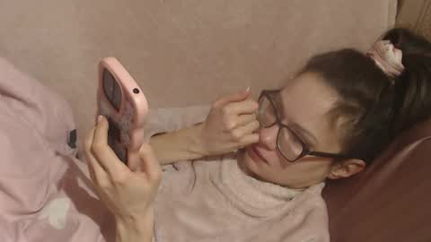 say meow and send tip  online show from February 19, 7:08 am