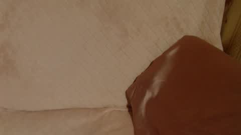 Snapshot of flowercandydoll13 chatting on October 4, 6:34 pm say meow and send tip online show from October 4, 6:34 pm