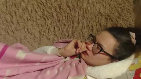 Snapshot of flowercandydoll13 chatting on January 22, 2:15 am say meow and send tip online show from January 22, 2:15 am