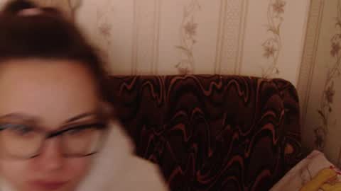 Snapshot of flowercandydoll13 chatting on February 25, 12:38 pm say meow and send tip online show from February 25, 12:38 pm