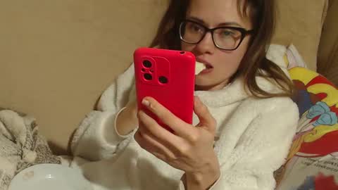 Snapshot of flowercandydoll13 chatting on March 3, 6:42 pm say meow and send tip online show from March 3, 6:42 pm