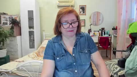 Flowerlower online show from December 14, 6:41 am