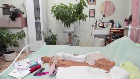 Snapshot of flowerlover8 chatting on September 22, 8:51 pm Flowerlower online show from September 22, 8:51 pm