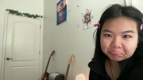 Snapshot of flowerlvr chatting on January 15, 5:47 pm flowerlvr online show from January 15, 5:47 pm