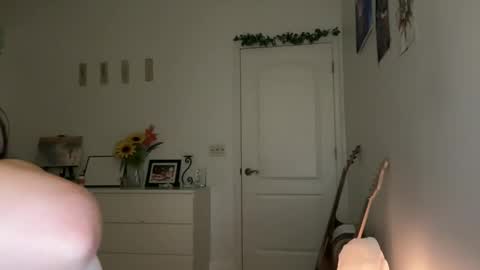 Snapshot of flowerlvr chatting on January 23, 4:41 am flowerlvr online show from January 23, 4:41 am
