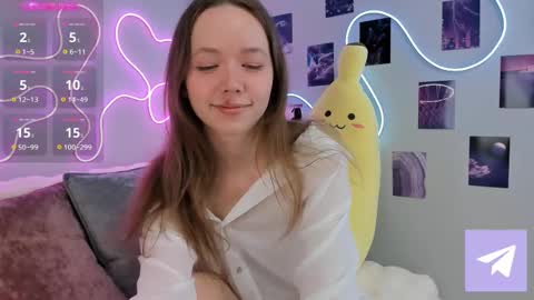 Snapshot of fly_best chatting on February 22, 4:48 pm Polly online show from February 22, 4:48 pm