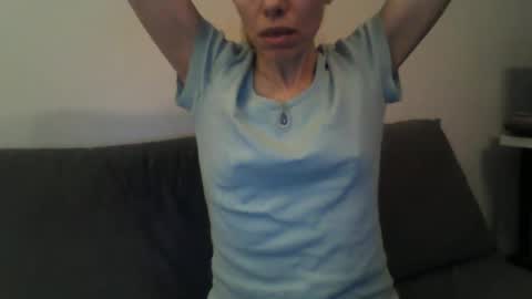 FoxMoony online show from December 3, 6:17 pm