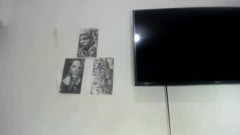 Snapshot of foxy_xtreme chatting on September 19, 1:37 am Foxy xtreme online show from September 19, 1:37 am