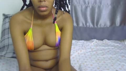 Snapshot of foxypennyy chatting on October 7, 8:08 am foxypennyy online show from October 7, 8:08 am