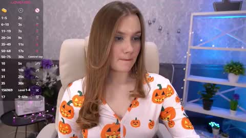 Kate online show from November 6, 11:54 pm