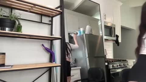 Angel online show from October 22, 5:18 pm