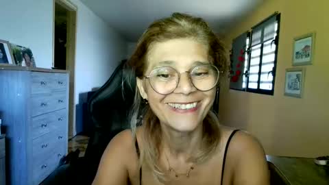 francelune online show from March 22, 7:03 am