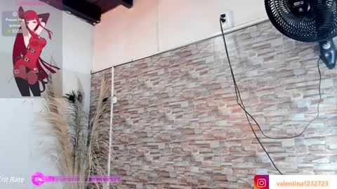 Snapshot of francesca_bbw chatting on December 31, 2:19 am online show from December 31, 2:19 am