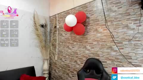 Snapshot of francesca_bbw chatting on March 10, 3:12 am online show from March 10, 3:12 am