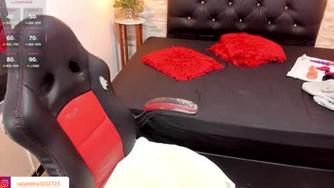          online show from November 30, 3:43 am