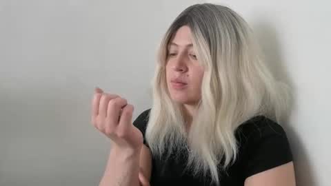 Francesca online show from September 24, 8:30 pm